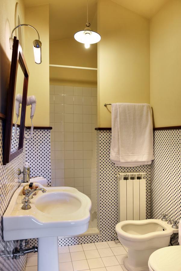 Hotel Villaggio Le Stelline Montefalco Bagian luar foto